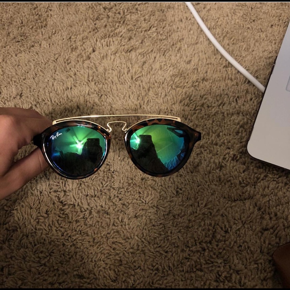 Raybans Perfect Condition